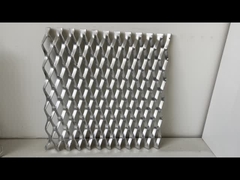 Gegalvaniseerd laagkoolstofstaal Uitgebreid metaaldraadnet Diamant 1.22*2.44m