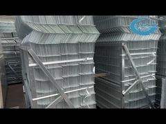 Hoog beveiligd driehoek hek paneel Anti-Snip draad mesh voor omtrek bescherming