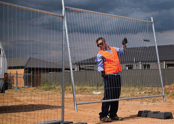 4mm Wire Diameter Temporary Fence Welded for Construction Site Perimeter