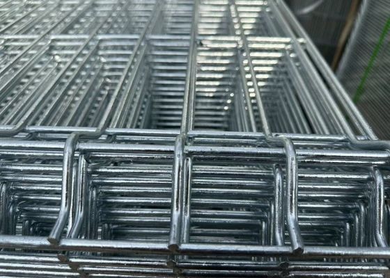 Galvanized Steel Triangle Fence Panel Anti-Cut Security Mesh