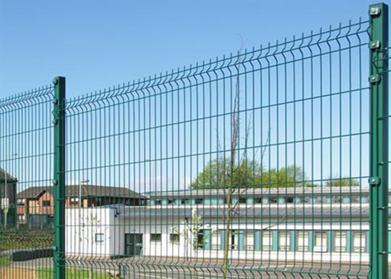 Woon Vierkante Post 3D Driehoeksomheining Panel For 1.8*2.0m Groen Met een laag bedekt pvc