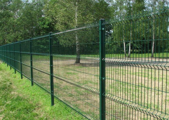 OEM 3D Gebogen Poeder Met een laag bedekte Omheining Panel van de Staal 3D Driehoek 2*2.5m 4.0mm