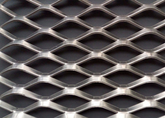 Laag Koolstofstaal Uitgebreid Metaal Mesh Galvanized For Building 1 * 2m 4.0mm