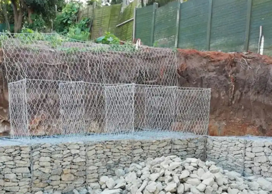 Hexagonale gaten Gabion wanddraad gaas warm gedompeld gegalvaniseerd / PVC bedekt