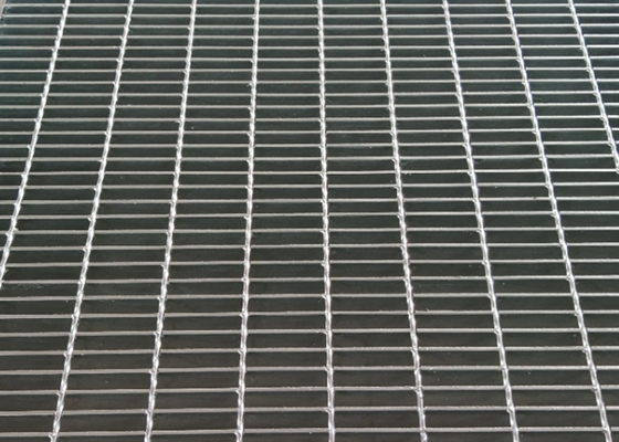 Gratten voor loopbruggen van koolstofarme staal voor energiecentrales 25*3 mm