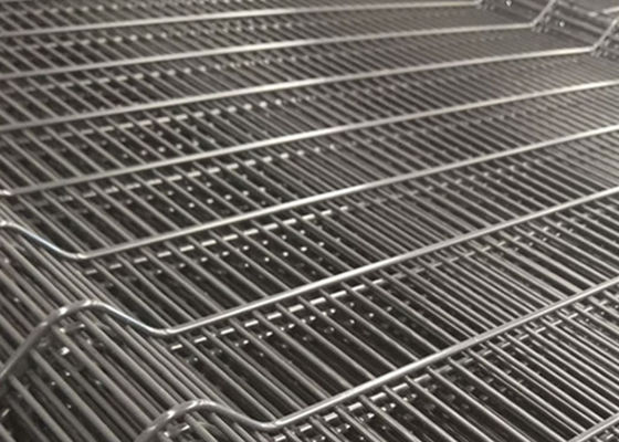 Warm gegalvaniseerd 358 beveiligingshek voor privéveld 1,8 × 2,5 m