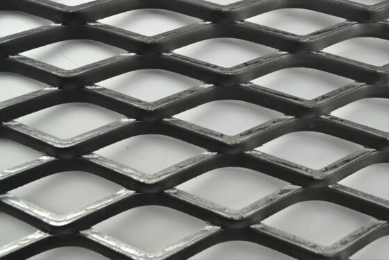 Geometrisch Uitgezet Metaal Gaas voor Schermpanelen en Structurele Behuizingen