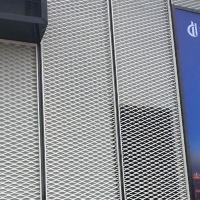 Diamant Uitgezet Metaal Gaas met Stabiele Structuur en Aanpasbare Ventilatie