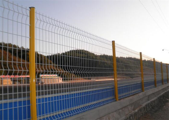 Tuinpvc bedekte Groene Gebogen 3d Draad Mesh Fence 1.8*3.0m met een laag