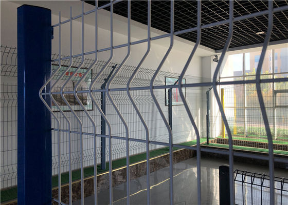 De witte Comités van de het Netwerkomheining van het Ijzerstaal, Corrosiebestendige de Omheiningscomités van het Lasnetwerk