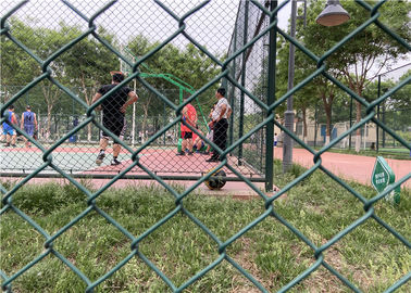 Groene Tijdelijke Netwerkomheining/pvc Met een laag bedekte Omheining 3.5mm van de Kettingsverbinding voor Sporten