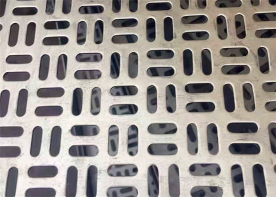 ISO 4mm Dikteq235 Geperforeerd Metaal Mesh Sheet